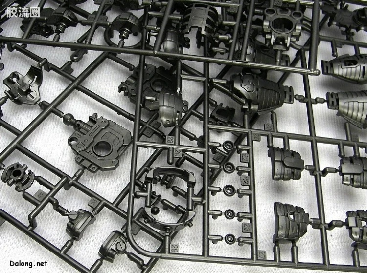 MG 限定电镀版 夏亚专用扎古 II v2.0 Extra Finish电镀版 - 图片